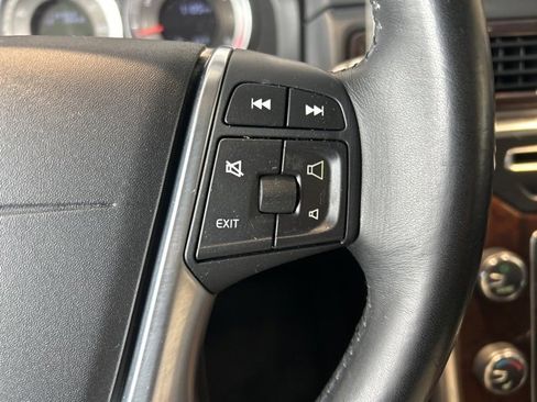 Used 2013 Volvo XC70 T6 Premier Plus image 14