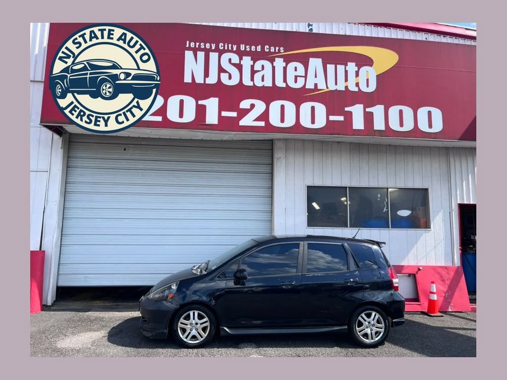 Used 2007 Honda Fit Sport image 1