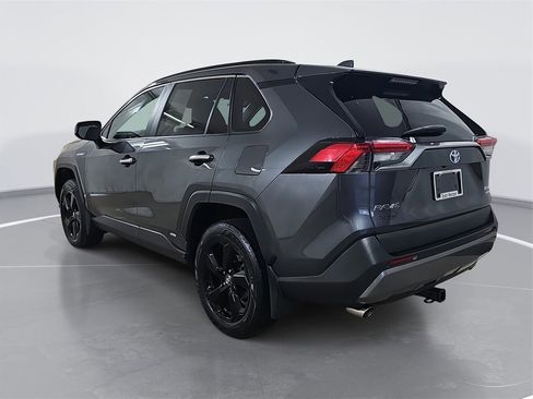 Used 2020 Toyota RAV4 Limited image 6