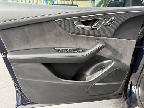 Used 2024 Audi RS Q8 w/ Executive Package image 17