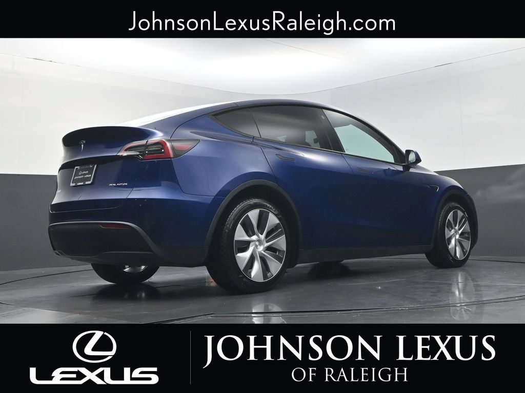 Used 2023 Tesla Model Y Long Range AWD/4WD image 19