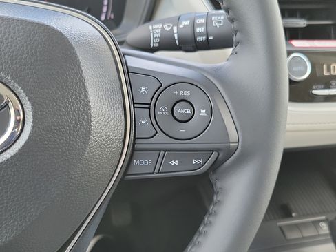 New 2026 Toyota Corolla Cross LE AWD/4WD image 22