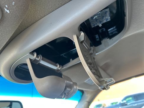 Used 2001 Ford F150 King Ranch image 13