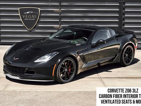 Used 2016 Chevrolet Corvette Z06 w/ 3LZ Preferred Equipment Group RWD image 1