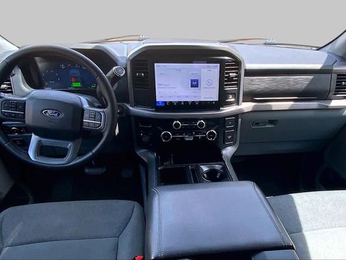 Used 2025 Ford F150 XLT w/ Equipment Group 301A Standard AWD/4WD image 16