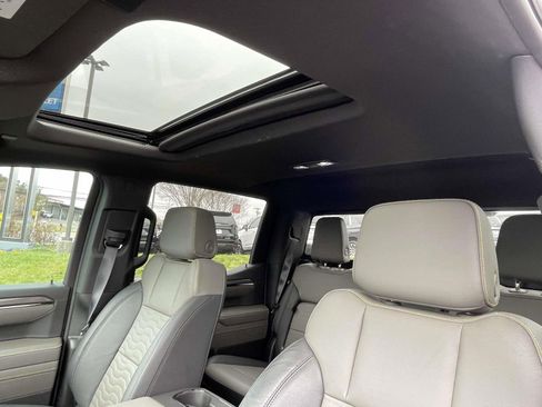 Used 2024 Chevrolet Silverado 1500 ZR2 w/ Technology Package image 17