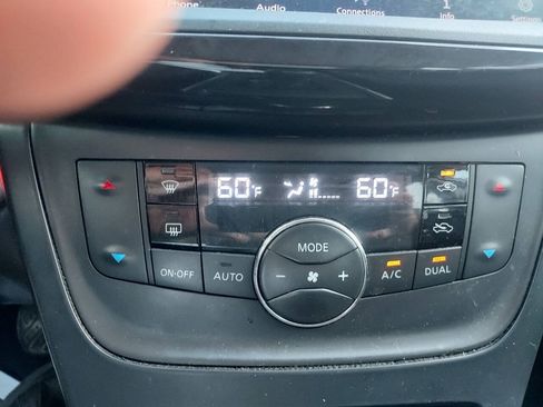 Used 2019 Nissan Sentra SV FWD image 13