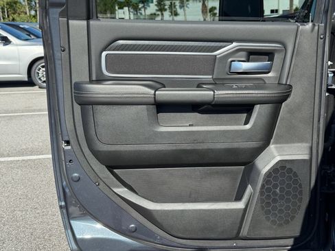 Used 2026 RAM 2500 Big Horn AWD/4WD image 9