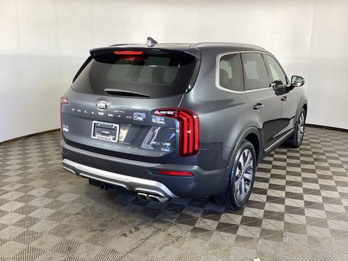 Used 2020 Kia Telluride EX w/ EX Premium Package AWD/4WD image 2