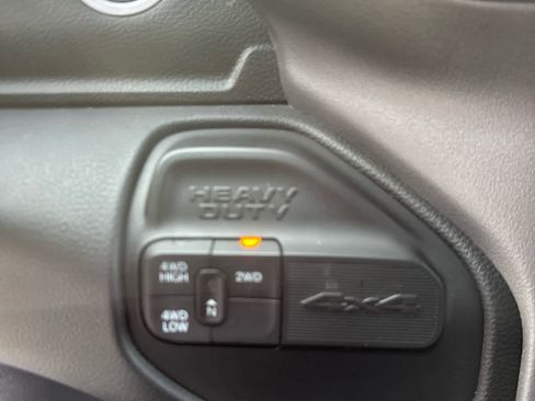 Used 2024 RAM 2500 Big Horn image 18