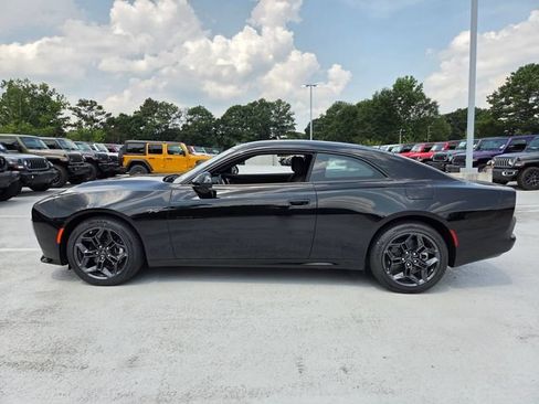 New 2026 Dodge Charger R/T w/ Blacktop Package AWD/4WD image 4