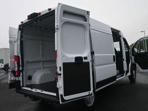 New 2025 RAM ProMaster 2500 w/ Convenience Group image 14