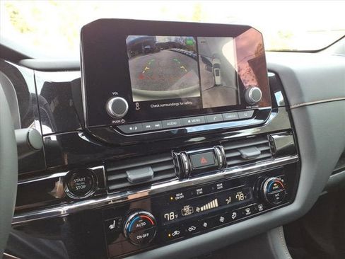 New 2025 Nissan Pathfinder Rock Creek image 9