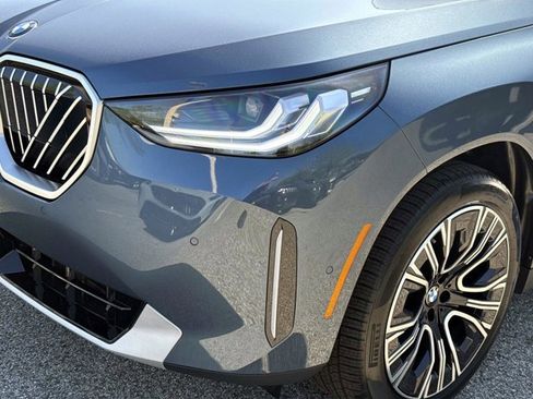 New 2026 BMW X3 xDrive30 w/ Premium Package AWD/4WD image 9