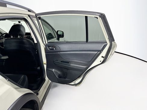 Used 2014 Subaru Crosstrek 2.0i Limited image 27