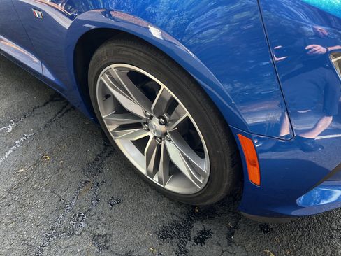 Used 2018 Chevrolet Camaro LT image 11