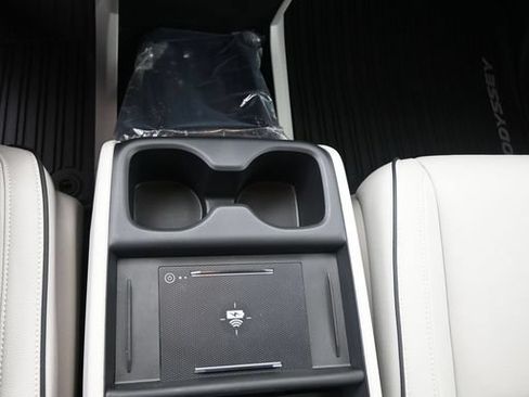 Used 2026 Honda Odyssey Touring image 18