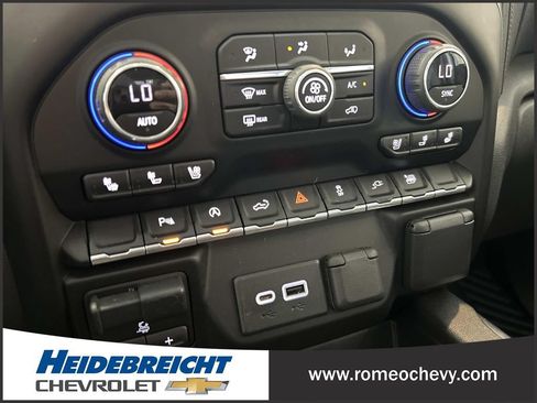 Certified 2022 Chevrolet Silverado 1500 LTZ AWD/4WD image 23