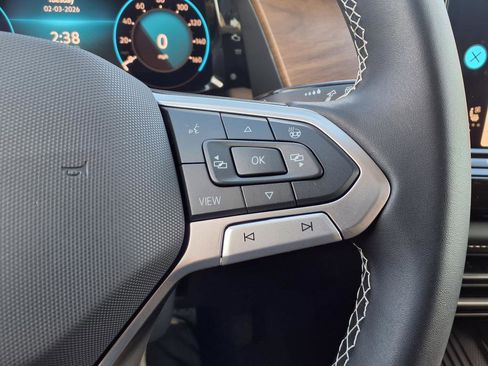 New 2026 Volkswagen Atlas SE image 32