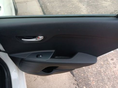 Used 2019 Kia Rio S image 25