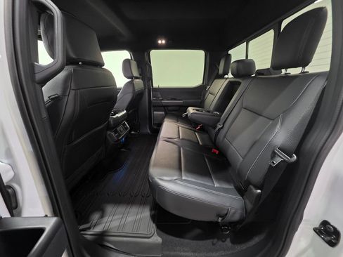 Used 2025 Ford F150 Lariat w/ Equipment Group 501A Mid AWD/4WD image 18