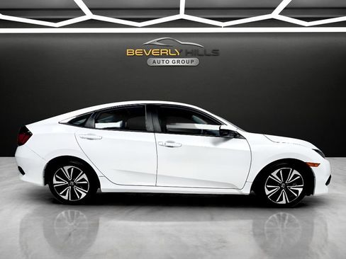 Used 2016 Honda Civic EX-L image 6