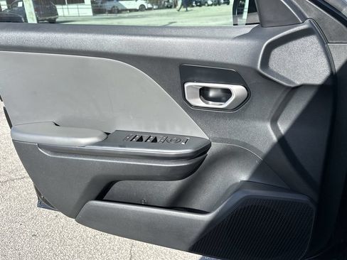 Certified 2025 Kia K4 FWD image 22