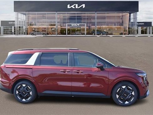 New 2026 Kia Carnival EX image 2
