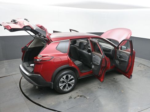 Certified 2023 Nissan Rogue SV image 43