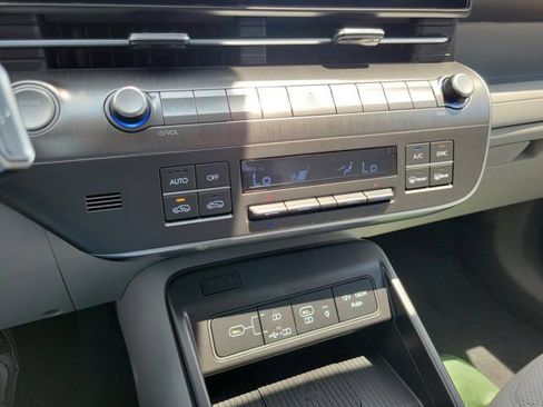 New 2026 Hyundai Kona Limited FWD image 17