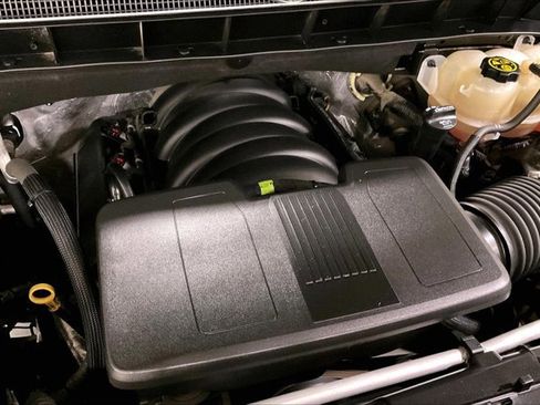 Used 2021 Chevrolet Silverado 1500 LTZ AWD/4WD image 31