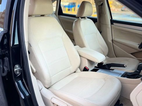 Used 2012 Volkswagen Passat 2.5 SE image 17