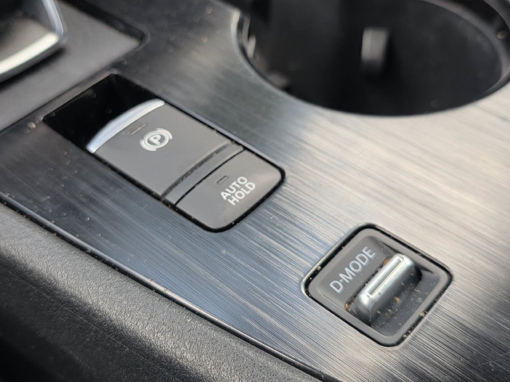 Used 2023 Nissan Rogue SV FWD image 20