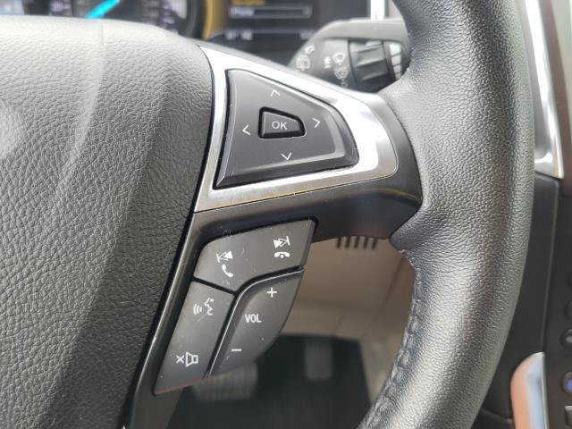 Used 2020 Ford Edge Titanium w/ Equipment Group 301A AWD/4WD image 11
