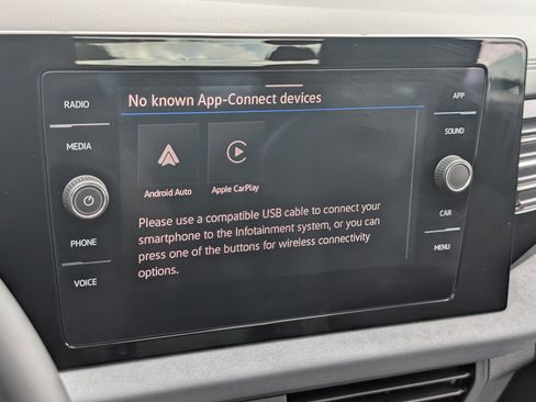 Used 2025 Volkswagen Jetta SE w/ Sunroof Package FWD image 26