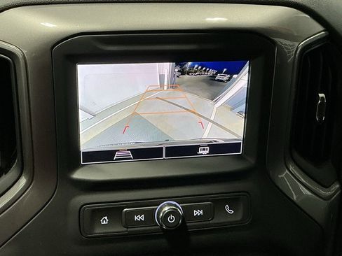 Used 2025 Chevrolet Silverado 1500 Custom Trail Boss w/ Dark Appearance Package image 10