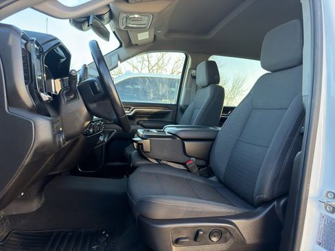 Used 2025 Chevrolet Silverado 3500 LT w/ Safety Package AWD/4WD image 10