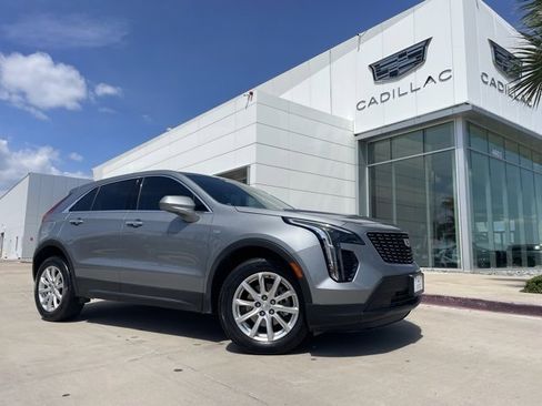 Used 2023 Cadillac XT4 Luxury image 1