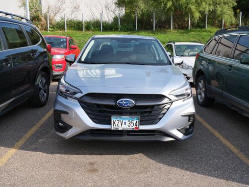 Used 2024 Subaru Legacy Premium AWD/4WD image 2