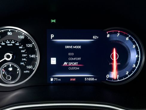 Used 2022 Genesis GV80 2.5T w/ Advanced Package 03 RWD image 9