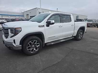 Used 2024 GMC Sierra 1500 SLT w/ SLT Convenience Package