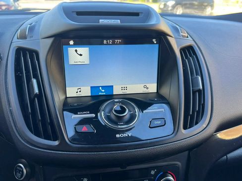 Used 2017 Ford Escape Titanium w/ Equipment Group 301A AWD/4WD image 22