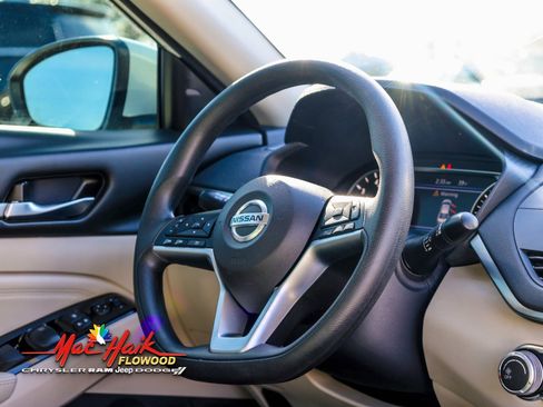 Used 2021 Nissan Altima 2.5 SV image 13