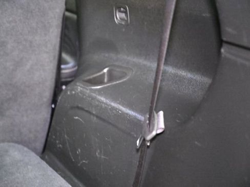 Used 2023 GMC Acadia SLT image 57