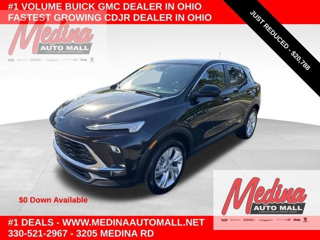 Used 2024 Buick Encore GX Preferred FWD image 1
