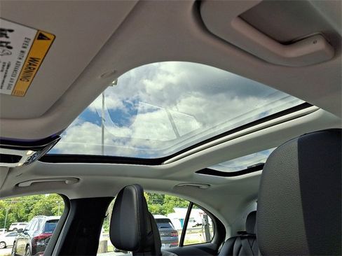 Used 2025 Mercedes-Benz E 450 4MATIC Sedan image 14