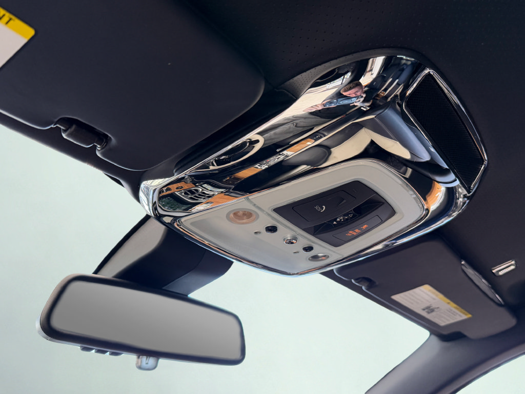 Used 2019 Rolls-Royce Ghost RWD image 21