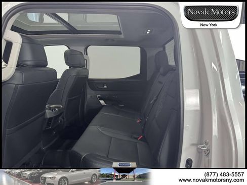 Used 2023 Toyota Tundra Limited AWD/4WD image 12