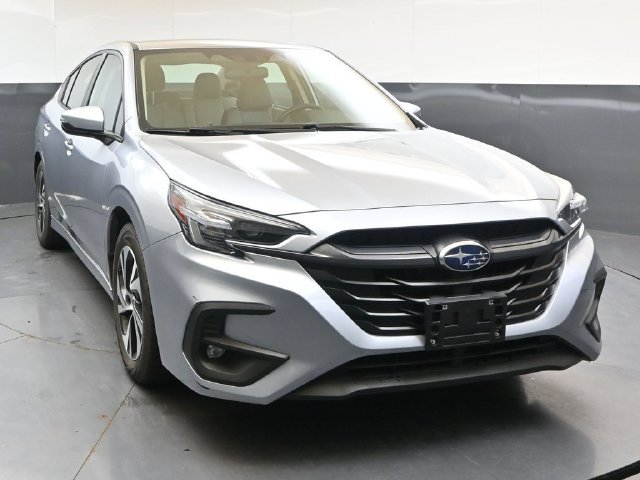Used 2025 Subaru Legacy Premium AWD/4WD image 8