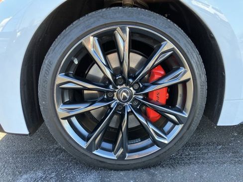 Used 2022 Lexus IS 350 F Sport image 4